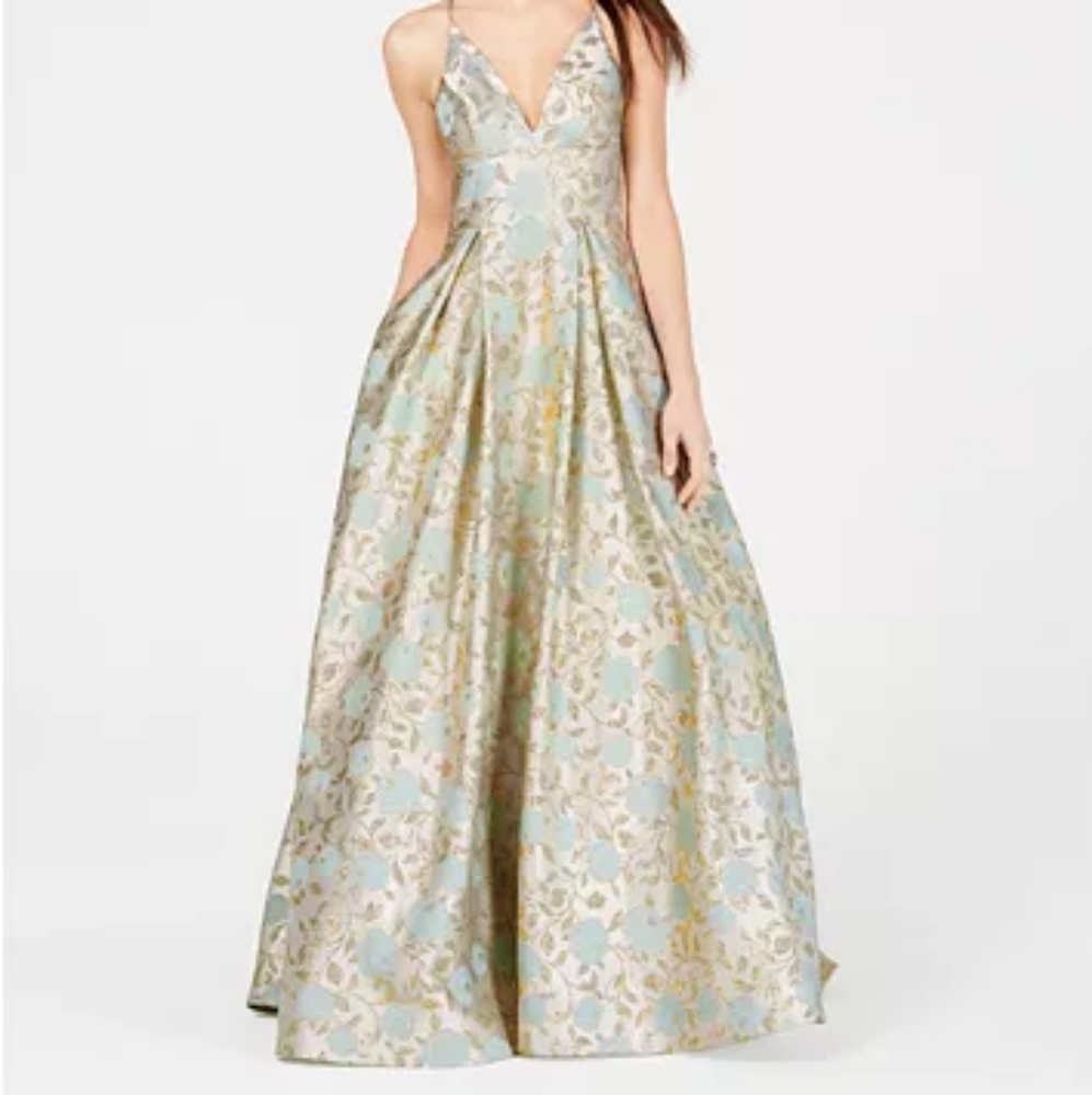 Formal dress new with tags